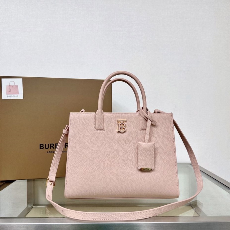 B**rry shopping bags